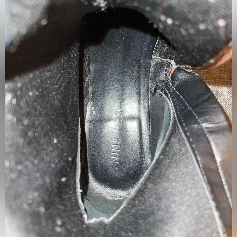 Nine West - Brown Boots with Black Top - Size 7.5 - Picture 10 of 11